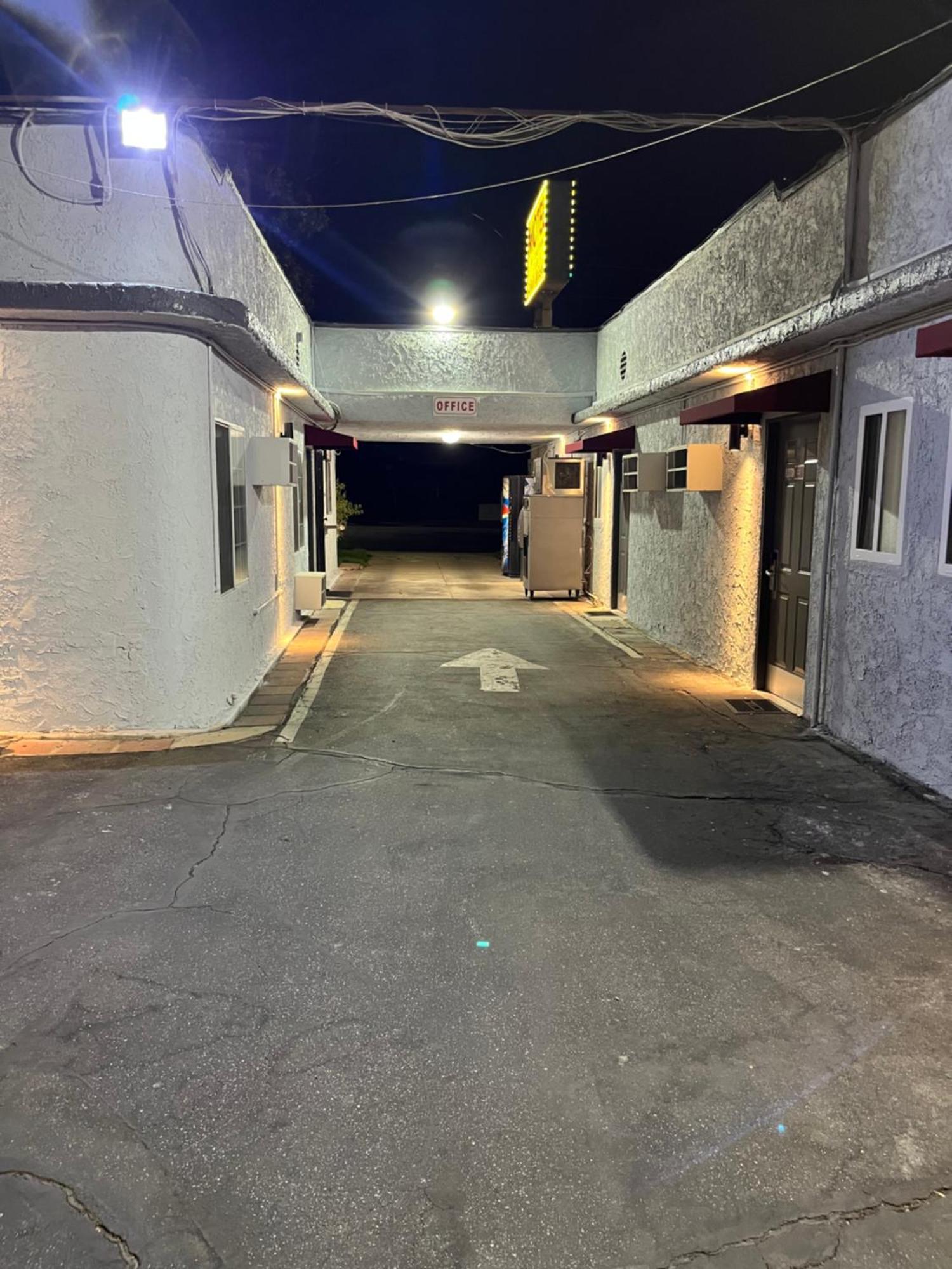 Griffith Park Motel, In Los Angeles Hollywood Area Glendale Exterior foto