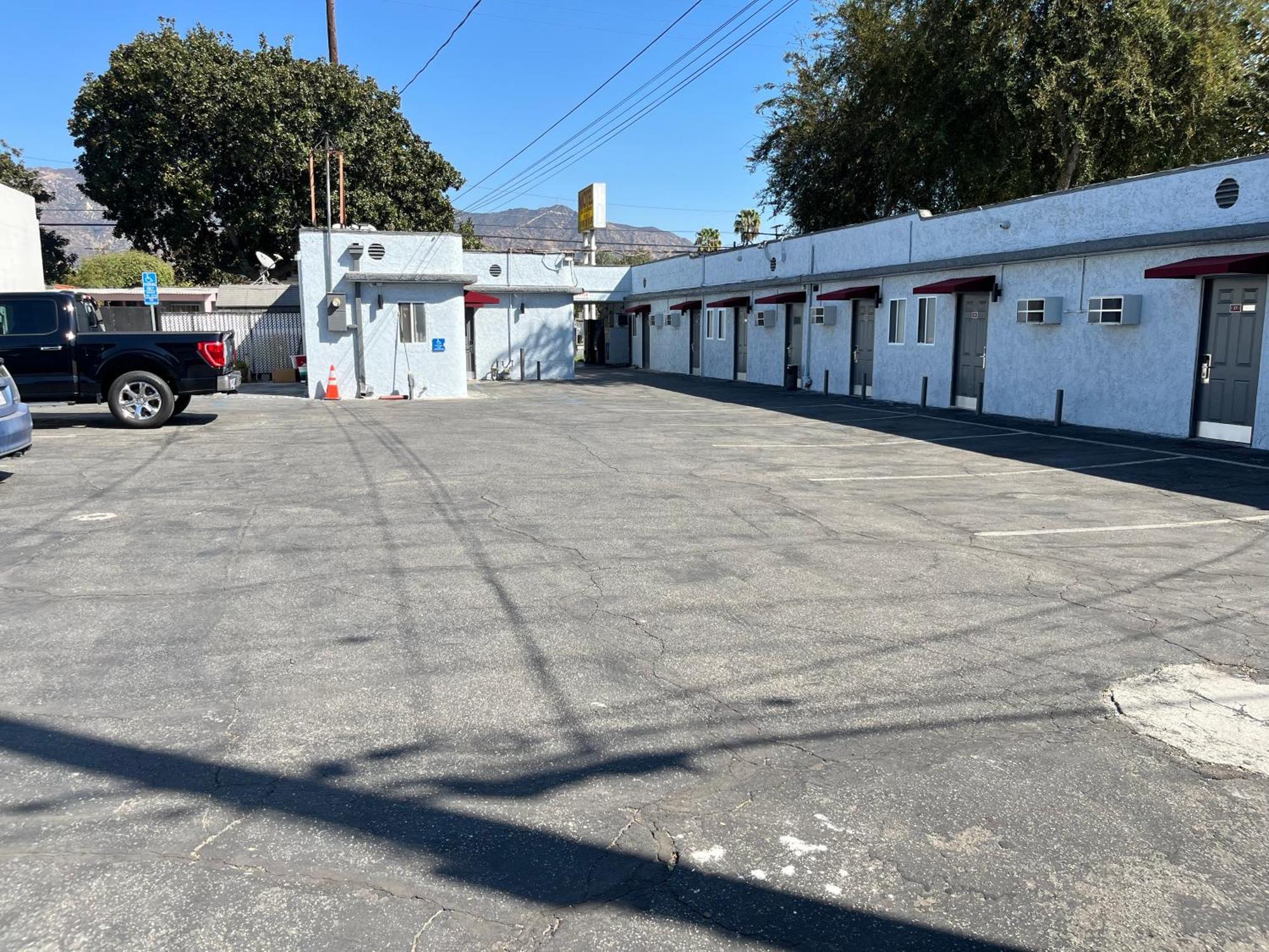 Griffith Park Motel, In Los Angeles Hollywood Area Glendale Exterior foto